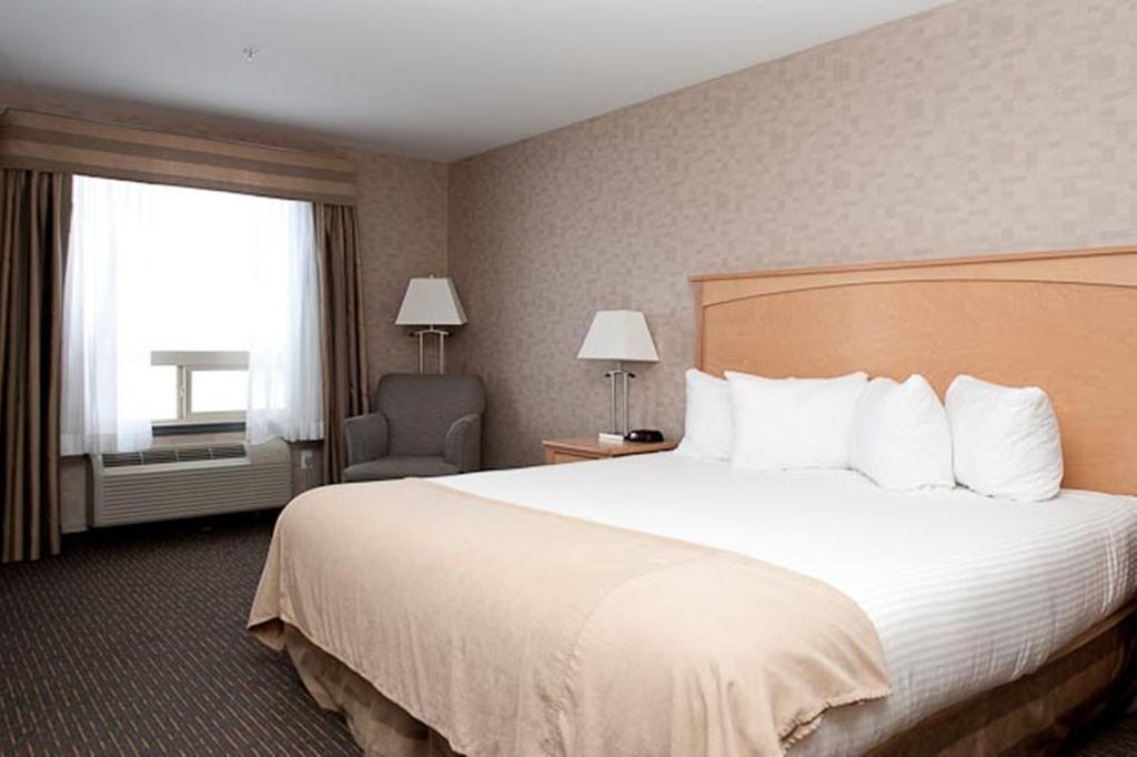 Paradise Inn And Suites Valleyview Cameră foto